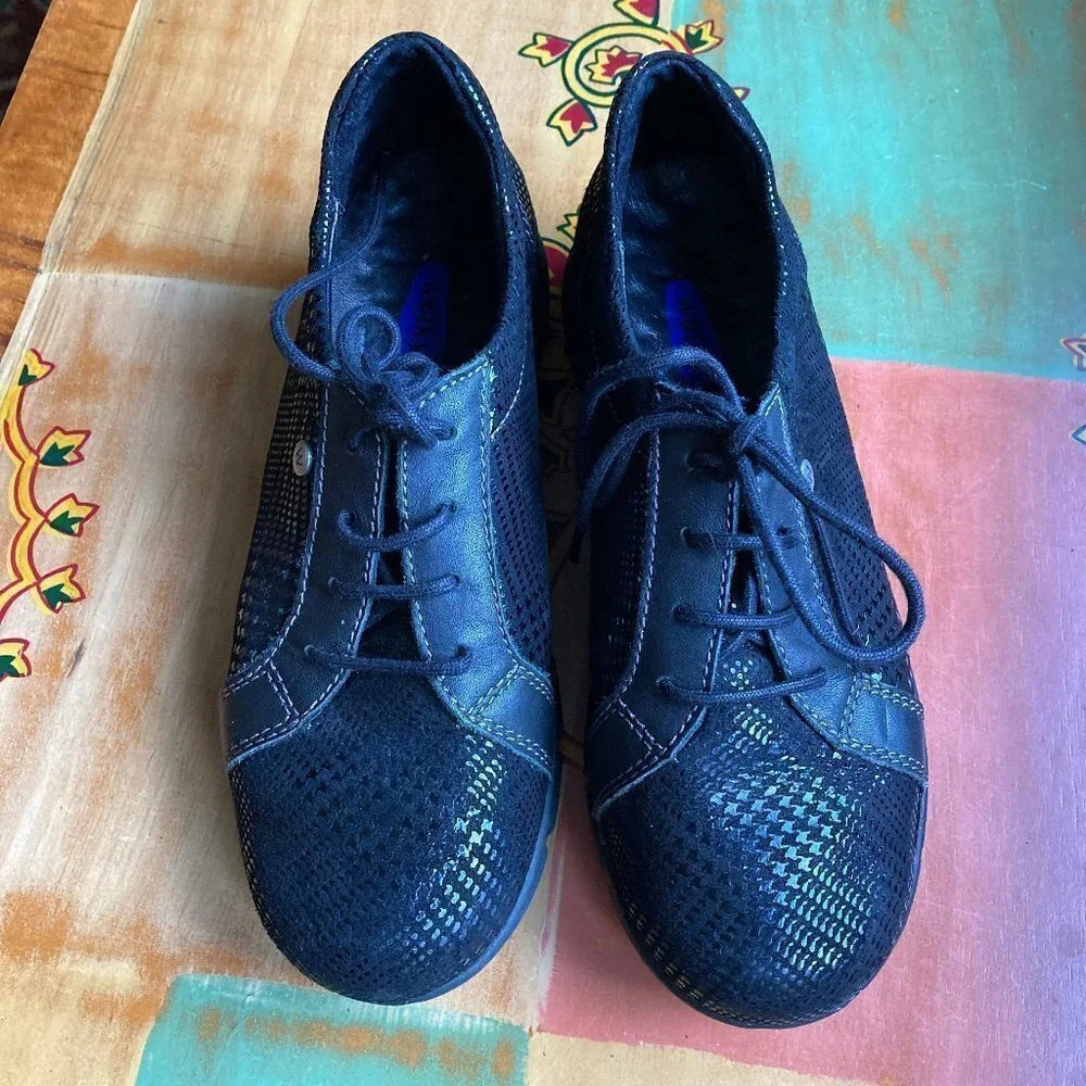 𝅺Wolky Black Lace-up Oxford Walking Shoe,‎ Size 37 (US 6)